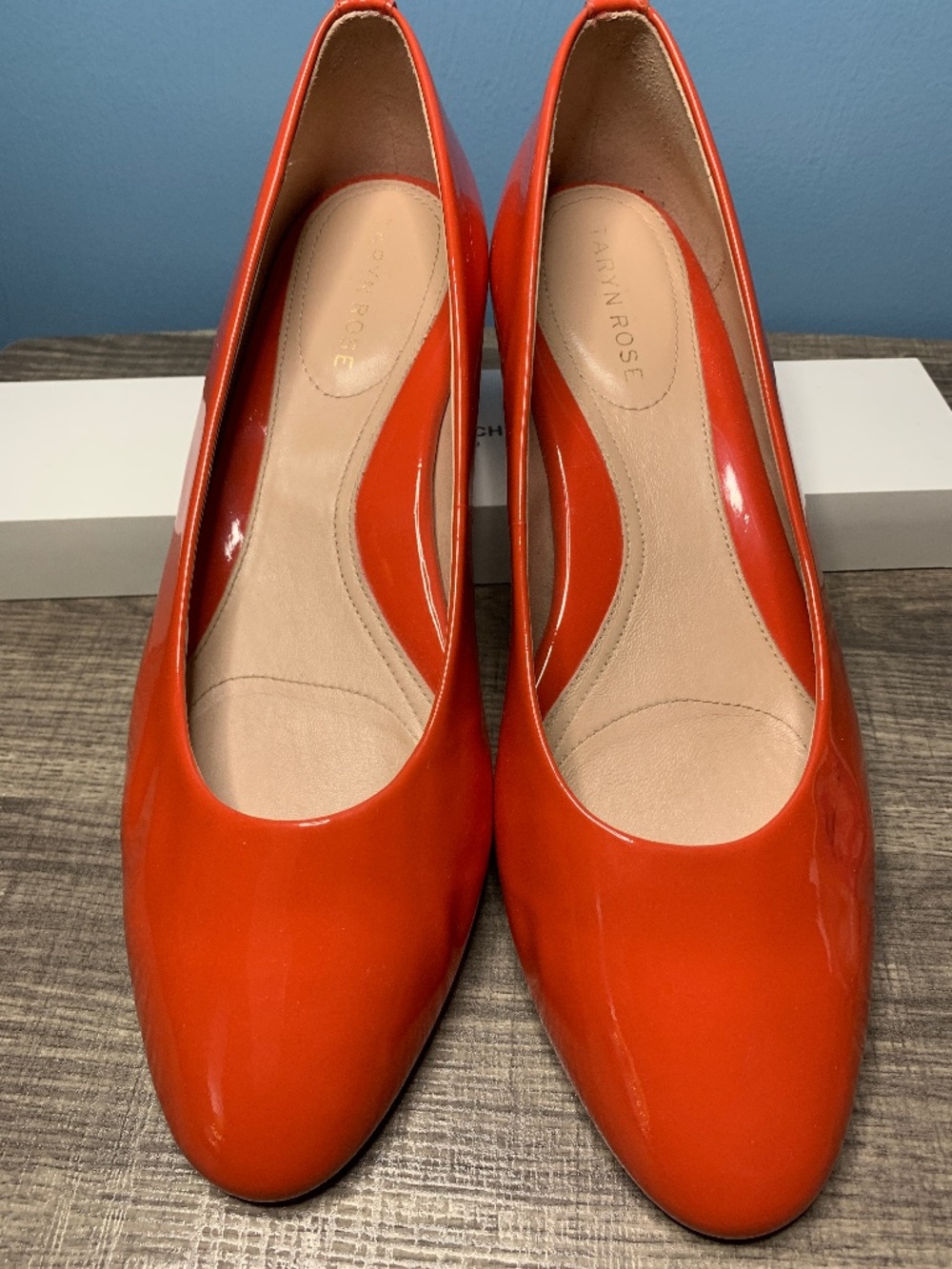 Taryn Rose Babs poppy wedge